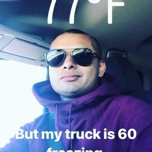 Meet your Posher, Javier